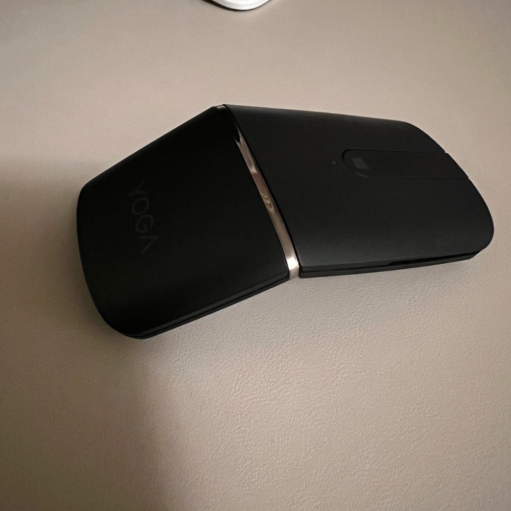 🚫SOLD🚫Lenovo YOGA Wireless Optical Mouse Black Laser presenter GX30K69565